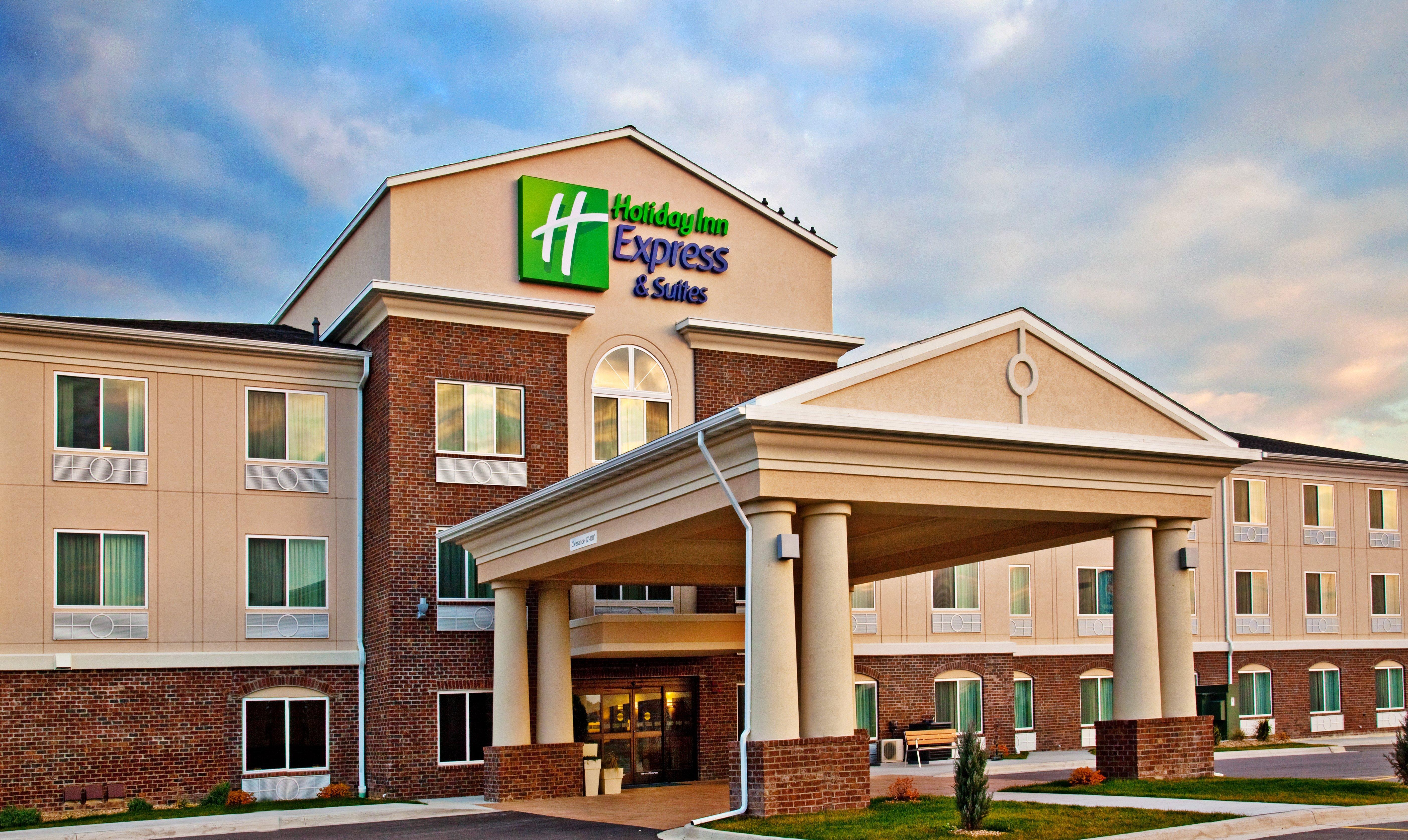 Holiday Inn Express Hotel & Suites - Dubuque West By Ihg Eksteriør billede